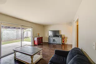 2077 W Hidalgo Ave, Phoenix, AZ 85041 - Photo 11