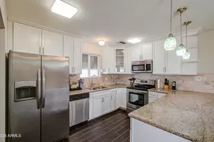 2077 W Hidalgo Ave, Phoenix, AZ 85041 - Photo 19