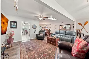 10909 W Roundelay Cir, Sun City, AZ 85351 - Photo 9