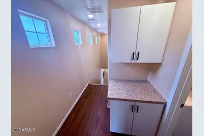 2329 E Huntington Drive, Phoenix, AZ 85040 - Photo 17
