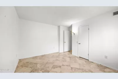 10535 W Highwood Lane, Sun City, AZ 85373 - Photo 9