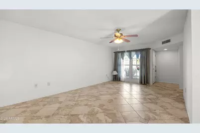 10535 W Highwood Lane, Sun City, AZ 85373 - Photo 5