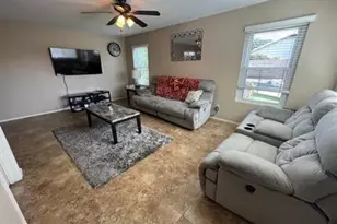 1132 W Sparrow Dr, Chandler, AZ 85286 - Photo 7