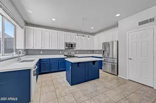 6410 W Hackamore Dr, Phoenix, AZ 85083 - Photo 17