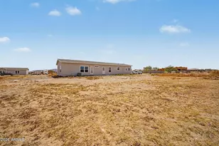 21376 W Mark Ln, Wittmann, AZ 85361 - Photo 21