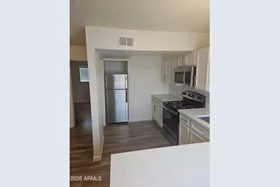 1330 E Highland Avenue #29A, Phoenix, AZ 85014 - Photo 9