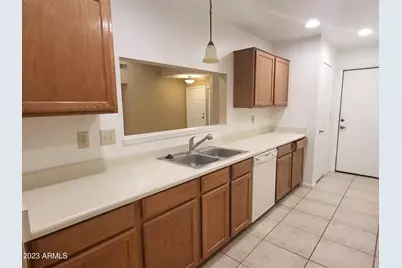 9126 W Maui Lane, Peoria, AZ 85381 - Photo 17