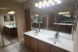 9126 W Maui Ln, Peoria, AZ 85381 - Photo 11