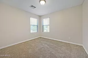 906 W Desert Hollow Dr, San Tan Valley, AZ 85143 - Photo 13