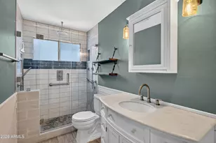 8920 W Hatcher Rd, Peoria, AZ 85345 - Photo 9