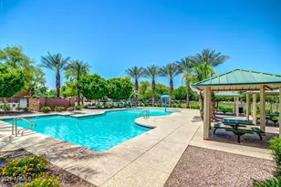 2008 N 77th Ln, Phoenix, AZ 85035 - Photo 23