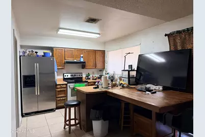 7047 S 45th Way, Phoenix, AZ 85042 - Photo 9