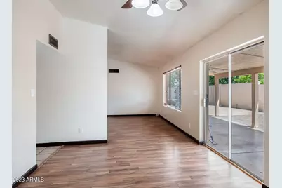 4662 W Kings Avenue, Glendale, AZ 85306 - Photo 9
