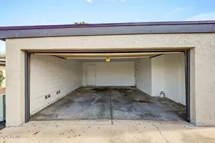 15215 N 25th Dr, Phoenix, AZ 85023 - Photo 27