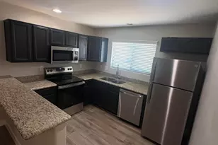 545 E Willetta St, Phoenix, AZ 85004 - Photo 3