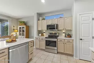 15555 W Coral Pointe Dr, Surprise, AZ 85374 - Photo 13