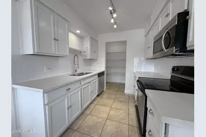 936 E Flint Street, Chandler, AZ 85225 - Photo 9