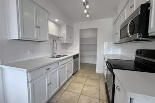 936 E Flint St, Chandler, AZ 85225 - Photo 9