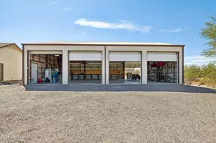 2015 E Circle Mountain Rd, New River, AZ 85087 - Photo 43