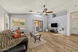 4675 E Summerhaven Dr, Phoenix, AZ 85044 - Photo 7