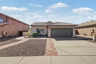 4675 E Summerhaven Dr, Phoenix, AZ 85044 - Photo 1