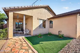 16977 W Manchester Dr, Surprise, AZ 85374 - Photo 7