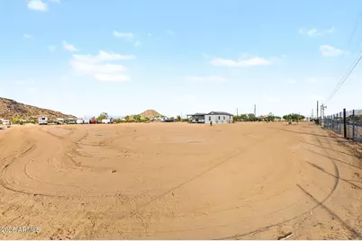 1436 W Virgil Drive, San Tan Valley, AZ 85144 - Photo 33
