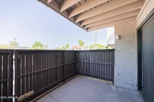 2938 N 61st Pl, Scottsdale, AZ 85251 - Photo 3