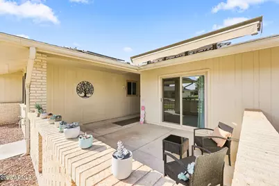10718 W Cheryl Drive, Sun City, AZ 85351 - Photo 9