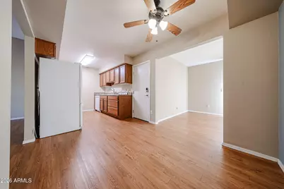13240 N Cedar Drive, Sun City, AZ 85351 - Photo 23