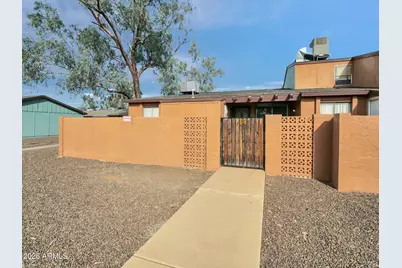 3645 N 69th Avenue #Unit 30, Phoenix, AZ 85033 - Photo 1