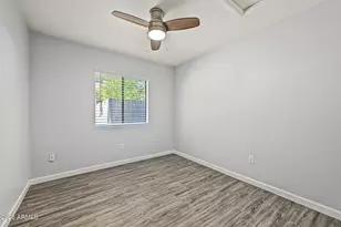 286 W Palomino Dr, Chandler, AZ 85225 - Photo 17