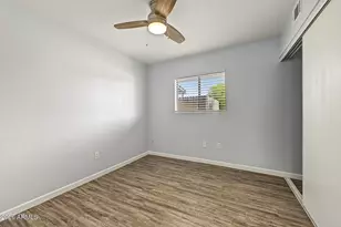 286 W Palomino Dr, Chandler, AZ 85225 - Photo 21
