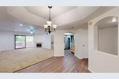 5104 N 32nd Street #214, Phoenix, AZ 85018 - Photo 3