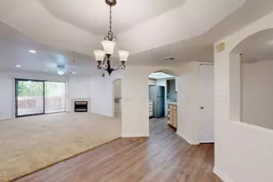 5104 N 32nd St, Phoenix, AZ 85018 - Photo 3
