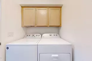 5104 N 32nd St, Phoenix, AZ 85018 - Photo 15