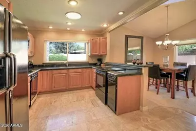 8466 E San Benito Drive, Scottsdale, AZ 85258 - Photo 5