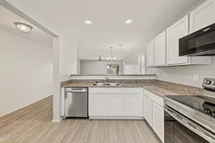 1874 W Stagecoach St, Apache Junction, AZ 85120 - Photo 11