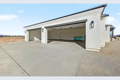 22108 W Harwell Road, Buckeye, AZ 85326 - Photo 47