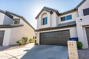 496 S Seawynds Blvd, Gilbert, AZ 85233 - Photo 1