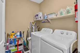 16990 W Gibson Ln, Goodyear, AZ 85338 - Photo 29
