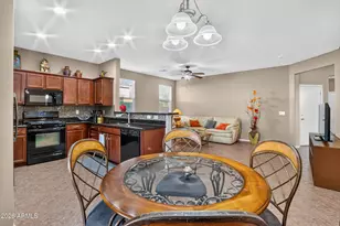 16990 W Gibson Ln, Goodyear, AZ 85338 - Photo 7