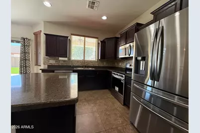 10141 W Hammond Lane, Tolleson, AZ 85353 - Photo 9