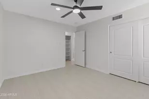 10001 W Potter Dr, Peoria, AZ 85382 - Photo 7
