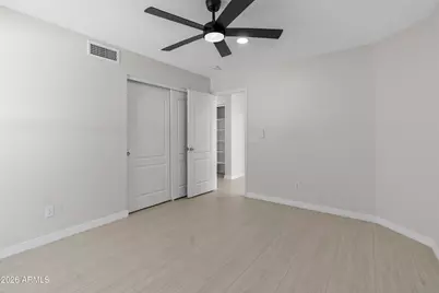 10001 W Potter Drive, Peoria, AZ 85382 - Photo 9