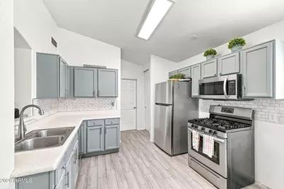 16160 W Maricopa Street, Goodyear, AZ 85338 - Photo 9