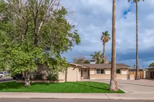 5805 S Hazelton Ln, Tempe, AZ 85283 - Photo 1
