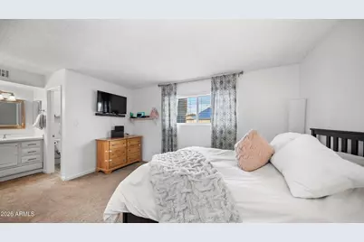 5805 S Hazelton Lane, Tempe, AZ 85283 - Photo 19