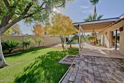 5805 S Hazelton Lane, Tempe, AZ 85283 - Photo 25