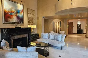 7181 E Camelback Rd, Scottsdale, AZ 85251 - Photo 39